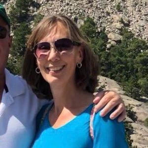 Meet your Posher, Emilie